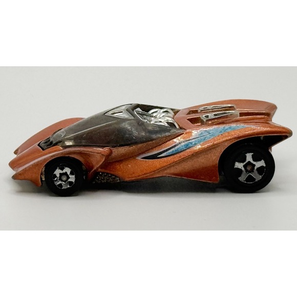 Hot Wheels Other - Hot Wheels 2003 Swoopy Doo First Edition Die-Cast Gold Malaysia